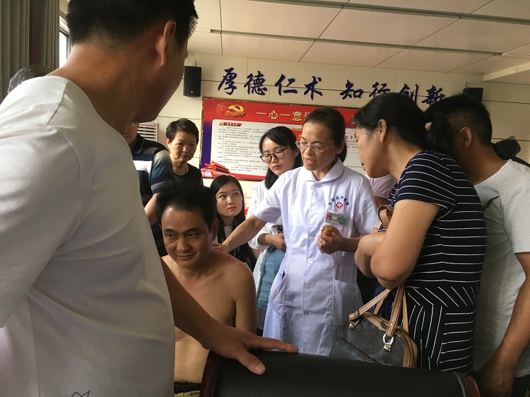 供卵试管婴儿中养成的囊胚质量4bc--供卵试管婴儿4bb是什么意思